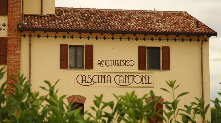 Cascina Cantone